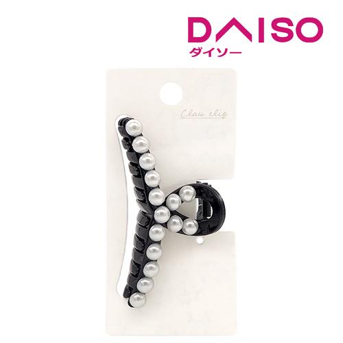 Jual Daiso Claw clip Fake pearl Cross Black Jakarta Selatan DAISO