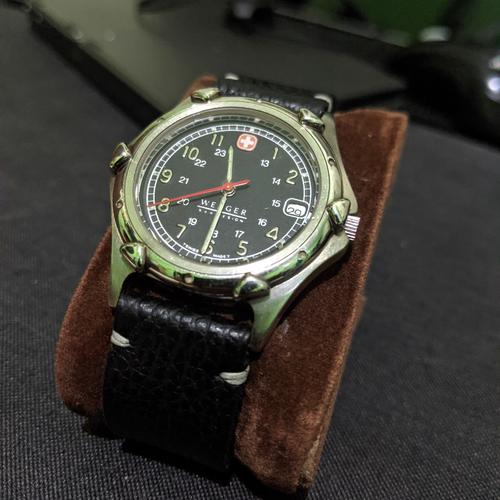 Montre Bracelet Wenger SAK - Swiss Time Date - Occasion (nécessite Une Nouvelle Pile)