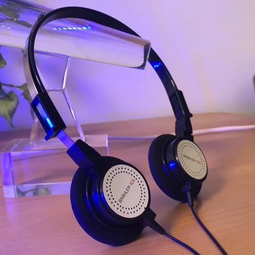 Promo beautiful vintage style headphone - Kota Bekasi - Retro80s