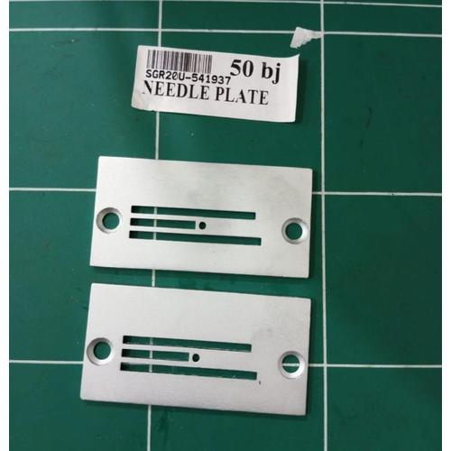 EverNice Needle Plate #543977 - 13mm Wide Zig Zag For Singer 20U, Brother & Other Sewing Machines