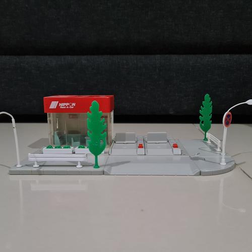 Promo Takara Tomy Tomica Town Nippon Rent a Car bekas Kota Depok