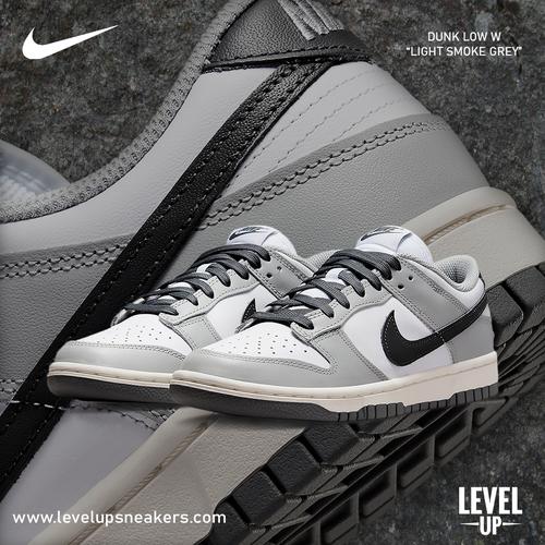 Jual Nike Dunk Low Light Smoke Grey W 100% Authentic - 37.5 - Jakarta Utara  - Level Up Sneakers | Tokopedia
