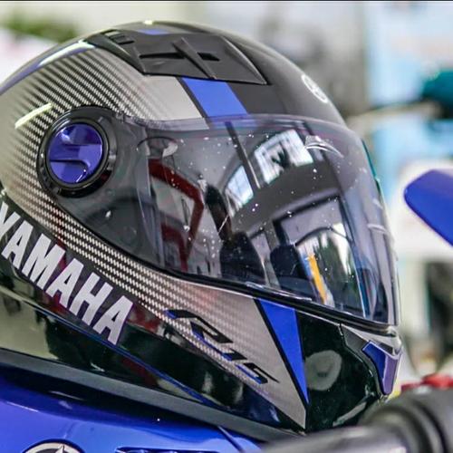 yamaha r15 helmet price