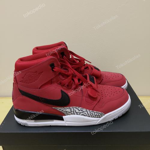 Nike Air Jordan Legacy 312 Black Red 