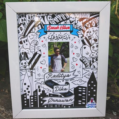Jual Doodle art ulang tahun kado pigura custom bisa pakai foto Kab