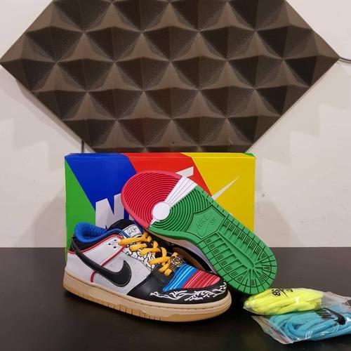 travis scott jordan 4