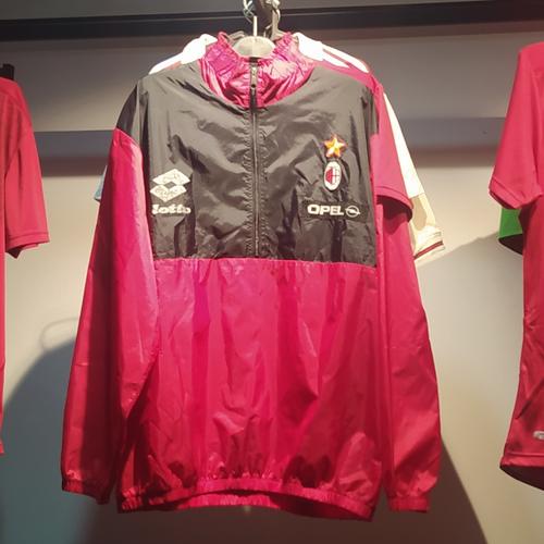 Jual windbreaker ac Milan original 