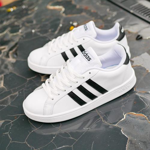 SEPATU PRIA ADIDAS GRAND COURT WHITE BLACK SNEAKER ADIDAS COURT di Bale  Footwear Tokopedia