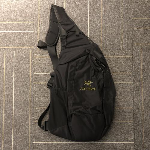 Jual Arc'teryx System A / Quiver Crossbody Bag Kota Pontianak UNCONVENTIONAL Tokopedia