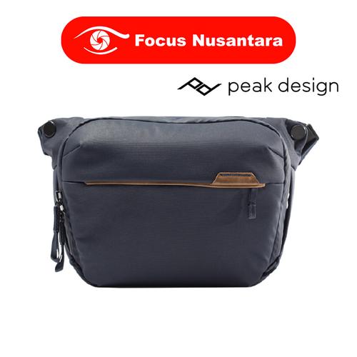 Gambar PEAK DESIGN Everyday Sling V2.0 6L (Midnight) dari Focus Nusantara undefined Tokopedia