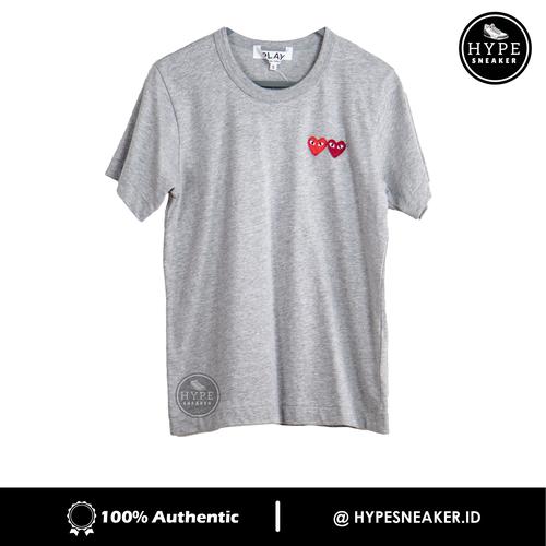 Gambar Kaos CDG PLAY DOUBLE HEART GREY TSHIRT 100% ORIGINAL - S Ladies dari HYPESNEAKER.ID Kota Salatiga Tokopedia