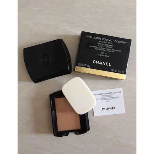 CHANEL VITALUMIÈRE COMPACT DOUCEUR 40 Chanel Vitalumiere Compact Douceur Nr.40 Beige 13 g