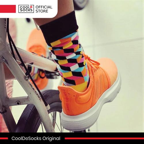Gambar CoolDeSocks Original | Kaos Kaki Motif - 3D Cubes Colorful Pink dari CoolDeSocks Official Jakarta Barat Tokopedia