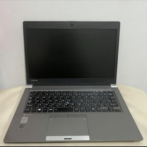 ☆第8世代i5☆ ネイビー SSD256GB 8GB dynabook 215