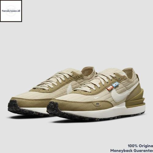 brown nike waffle