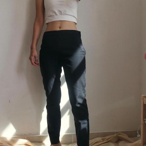 Side Zip Ankle Pants / Trousers 