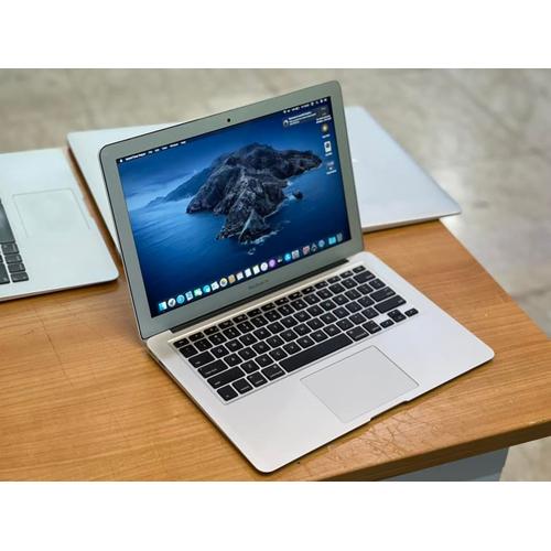 MacBook air 13インチ Mid2012 Core i5 4GB