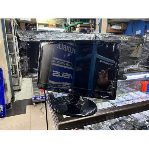 Jual OBRAL MURAH LCD MONITOR 16INCHI LG 