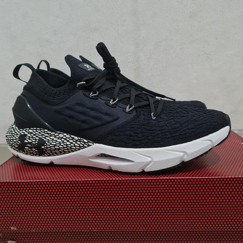 under armor hovr phantom 2