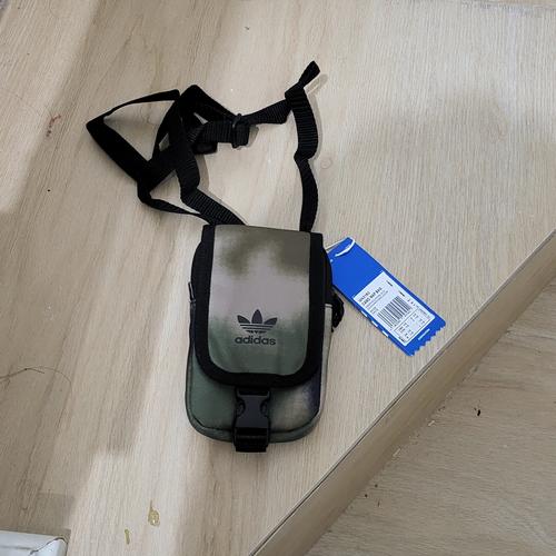 Tas Adidas Adidas Camo Cross Body Bag Tas Sneakers Adidas Linear