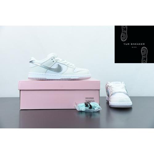 white diamond dunks