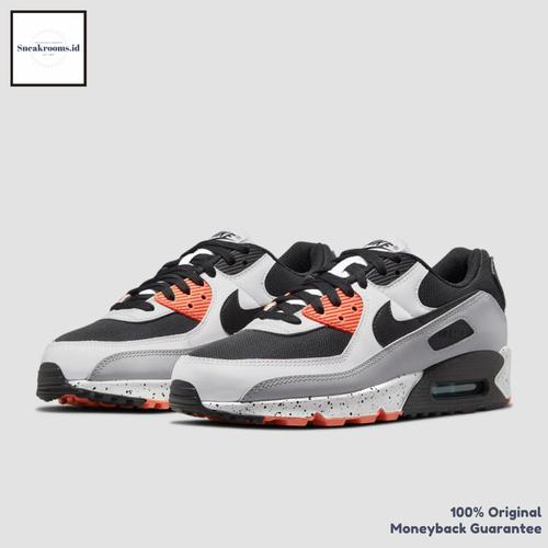 orange & black air max