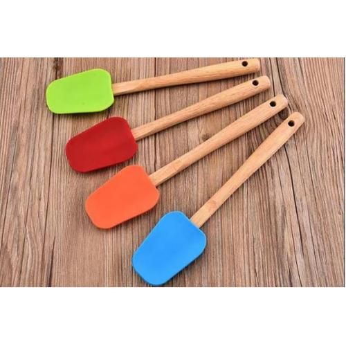 Gambar Spatula Sendok Silicone Spatula Silikon Gagang kayu Sutil Tahan Panas - Merah dari Shopnitz Jakarta Barat Tokopedia
