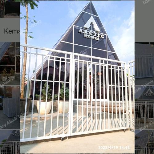 Jual Pintu Lipat Besi Pagar Minimalis Tralis Railing Tangga Balkon