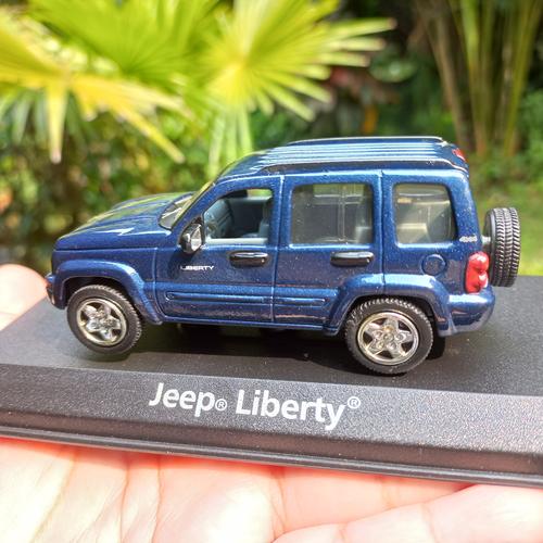 43 Scale Diecast Model - Acrylic 