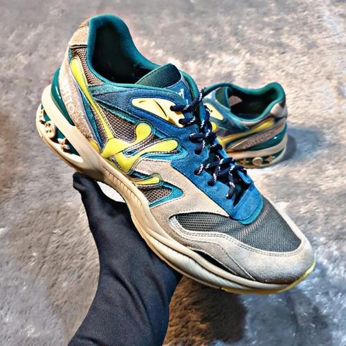 lv trail sneaker