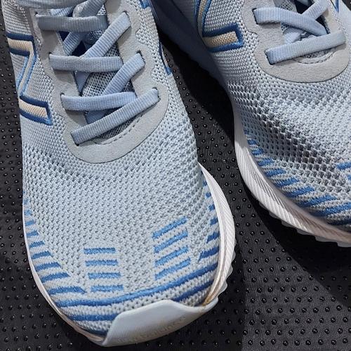 new balance echolucent