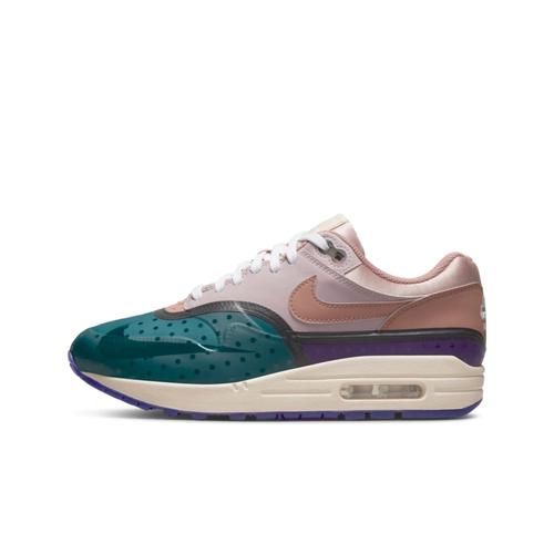 Hotel Kalinga Air Force Junior Pink Suede Hotel Kalinga Nike Air