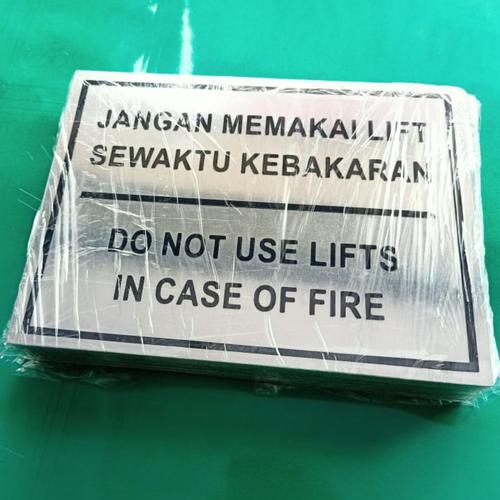 Jual SIGN PLAT JANGAN MEMAKAI LIFT SAAT KEBAKARAN 20 X 15 CM RAMBU K3 ...