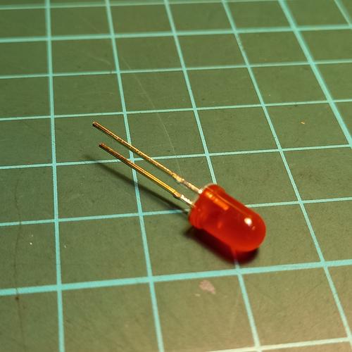 Jual KR04118 Lampu LED Merah Kecil Indicator Light diameter 5mm - Kota ...