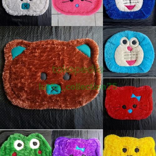 Keset Kaki Rasfur Karakter Lucu