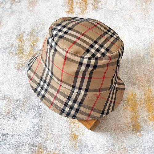 Jual Classic Checkered Bucket Hat in 