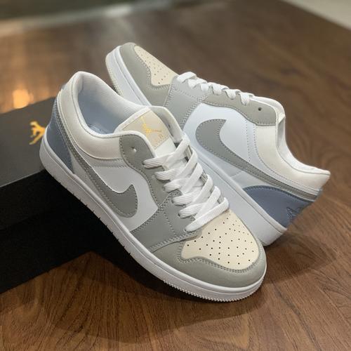 sepatu sneakers air jordan