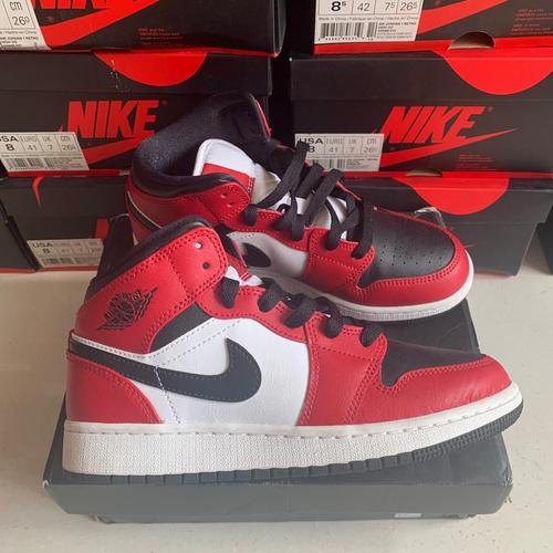 air jordan 1 mid gs black toe