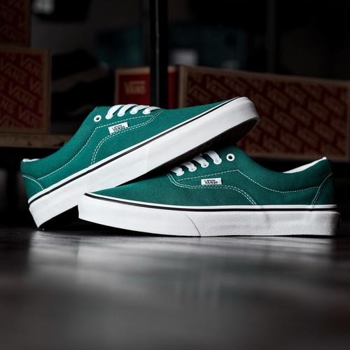 vans era bistro green