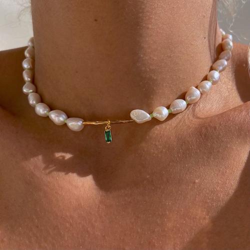 Jual Emerald Green Pearl Necklace 