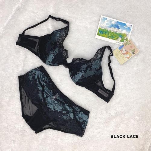 bra and underwear set