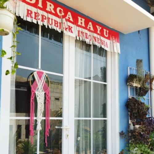 Jual dekorasi hut 17 agustus // garland HUT RI // Hiasan hut RI merah