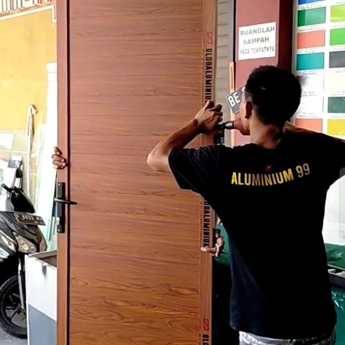 Jual pintu kamar mandi motif kayu - Kota Bekasi - aluminium 99 | Tokopedia
