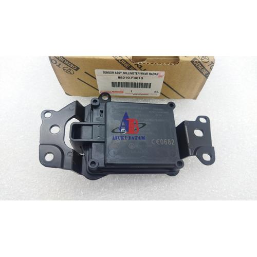 C-HR 中期 ミリメータウェーブレーダーセンサー ミリ波 ZYX10 CHR