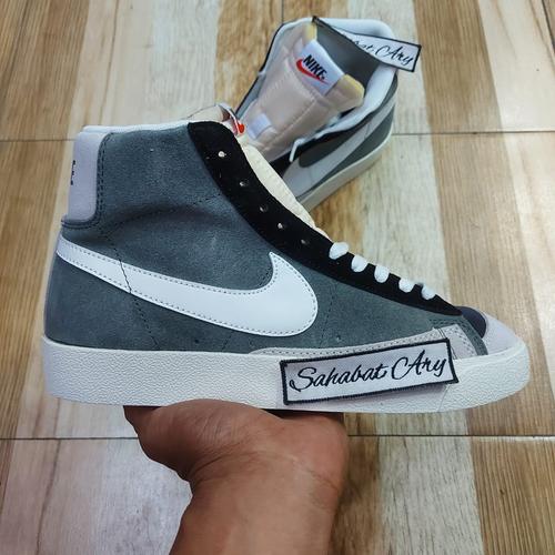 nike blazer mid 77 vintage cool grey white black