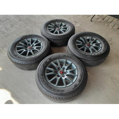 Jual Pelek-Velg Bekas Standar Pajero Ring 17 Pcd 6x139,7 Plus Ban