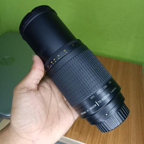 Jual NIKON AFD 70-300MM NIKKOR AF 70-300MM tele paket B Kab