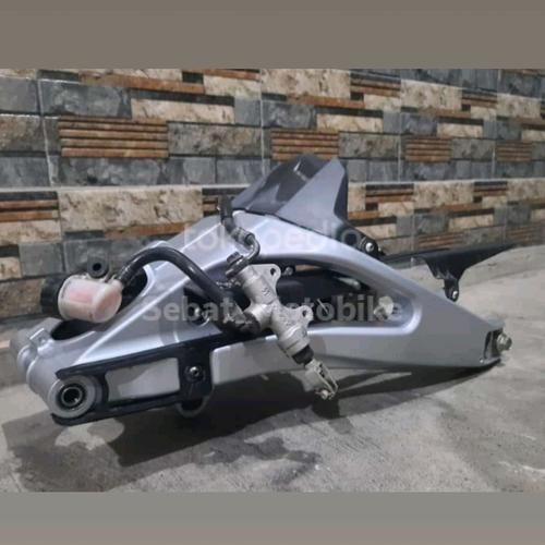 Jual Swing Arm R15 V3 Original PNP Vixion New - Kota Semarang - Sebat ...