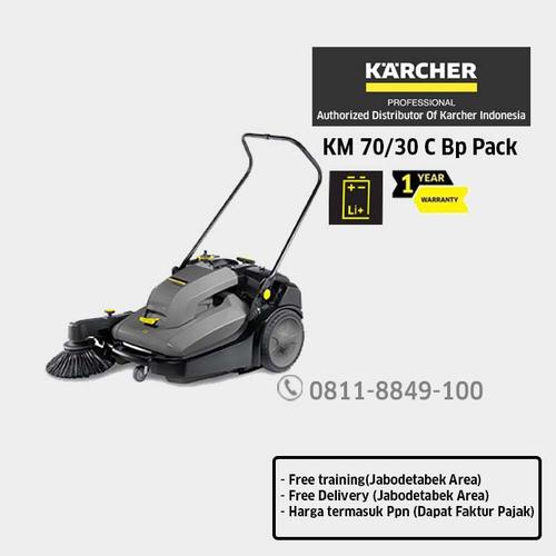 Jual Karcher Walkbehind Sweepers KM 70/30 C Bp Adv Battery Kab. Bekasi Karcher Professional