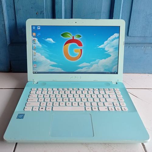 新品高速SSD 空色 ノートパソコン 15.6型 ASUS F541S 中古美品 Celeron